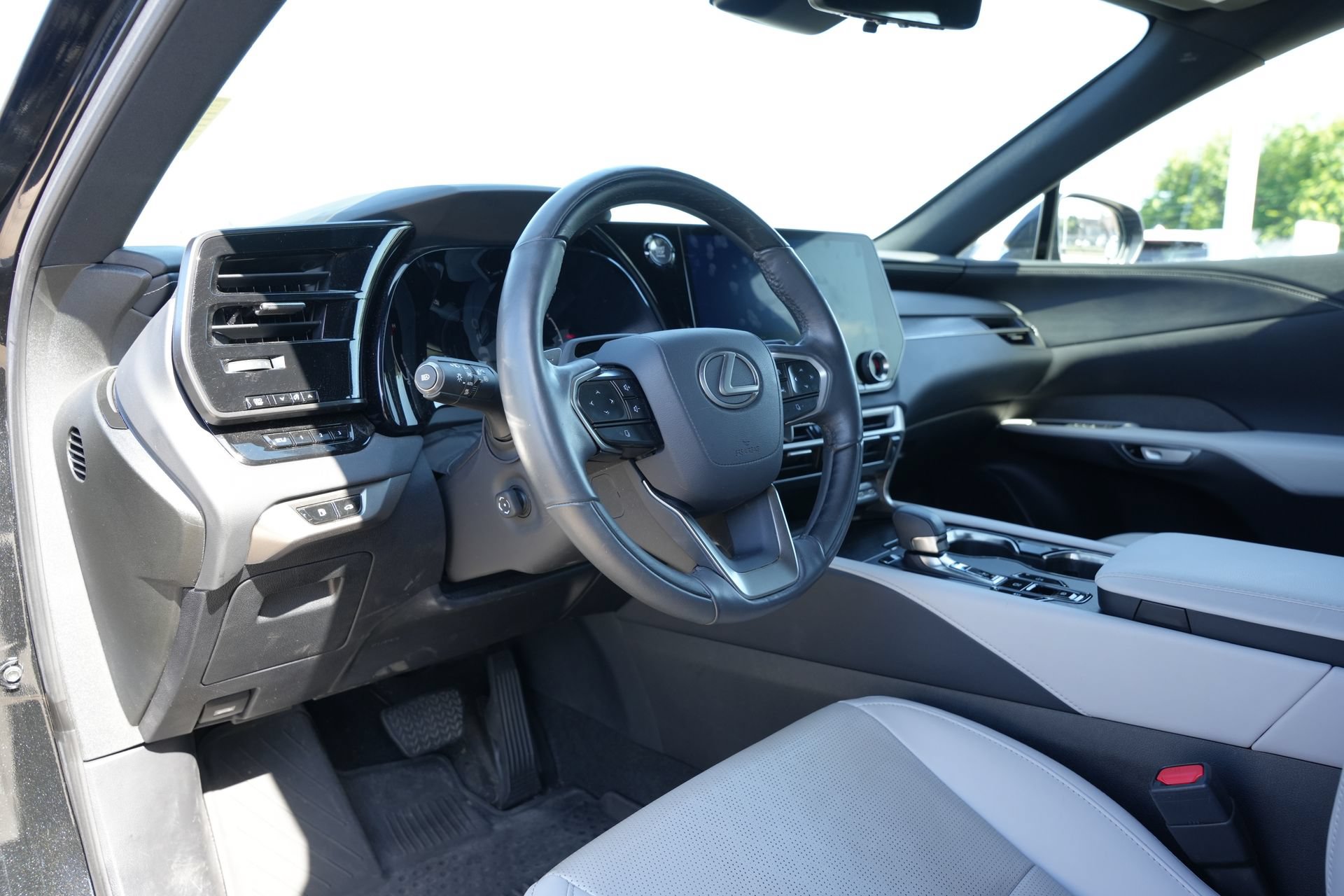 Used 2023 Lexus RX 350 Premium Plus w/ Cold Area Package FWD image 15