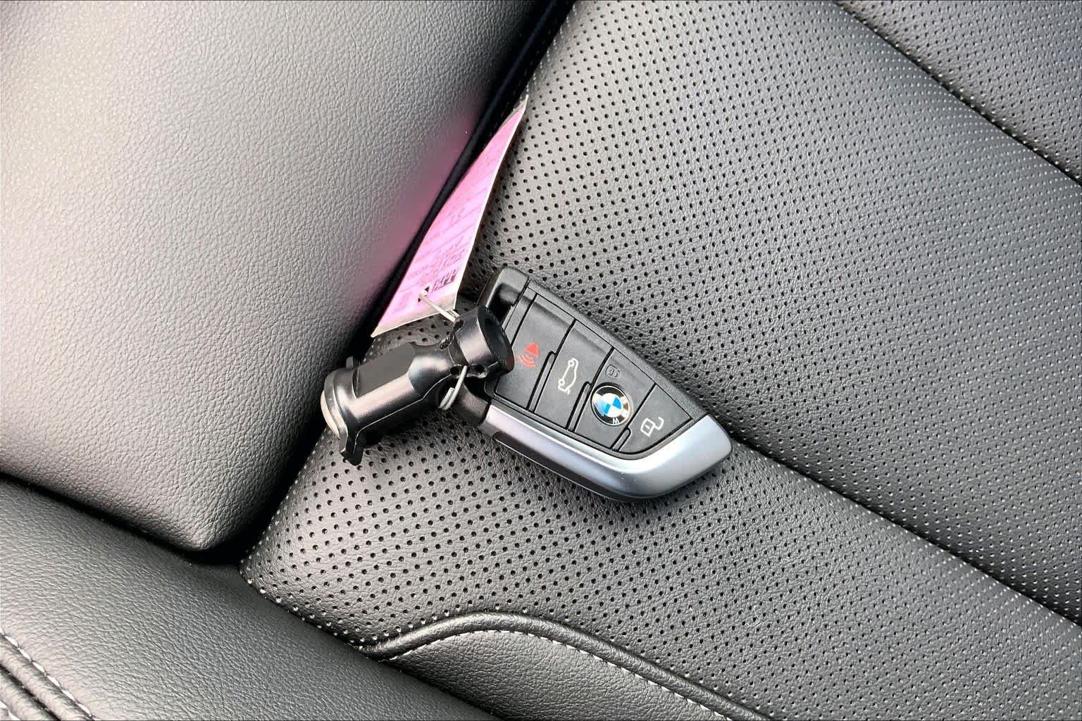 Used 2024 BMW X3 sDrive30i RWD image 14