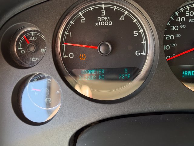 Used 2011 Chevrolet Tahoe LT AWD/4WD image 18