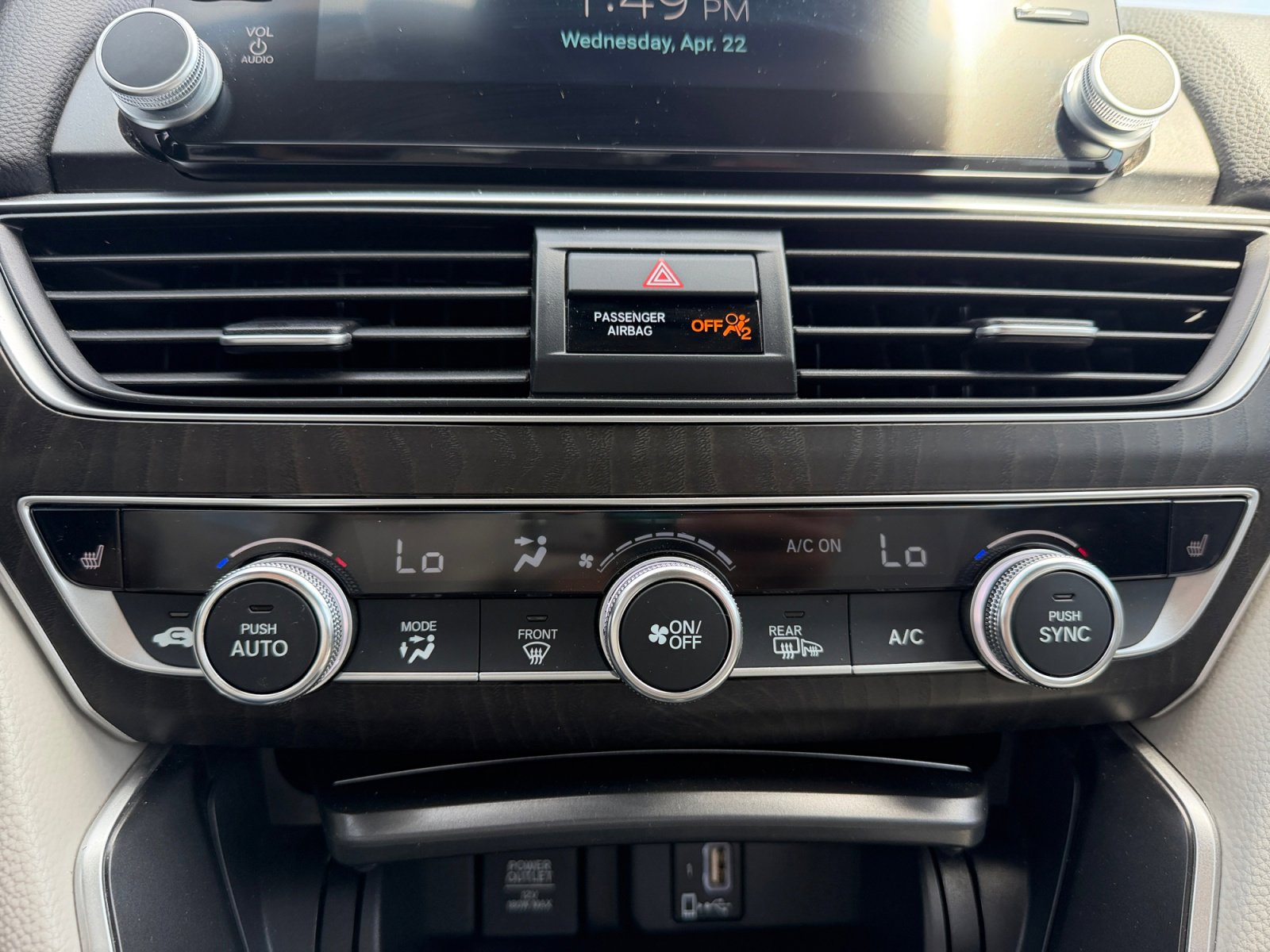 Used 2018 Honda Accord EX-L image 8