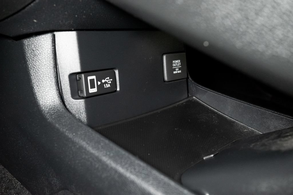 Used 2016 Honda Civic Touring image 19