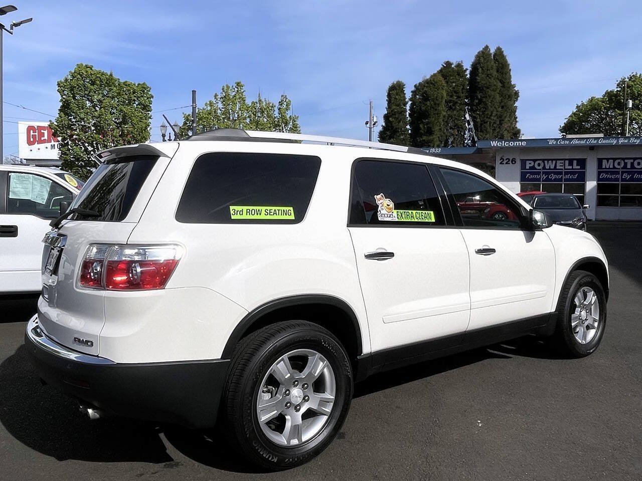 Used 2011 GMC Acadia SLE AWD/4WD image 8