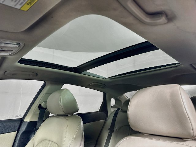 Used 2018 Kia Optima EX w/ Premium Package FWD image 26