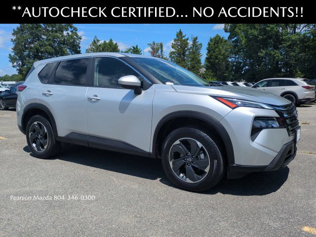 Used 2024 Nissan Rogue SV AWD/4WD image 2