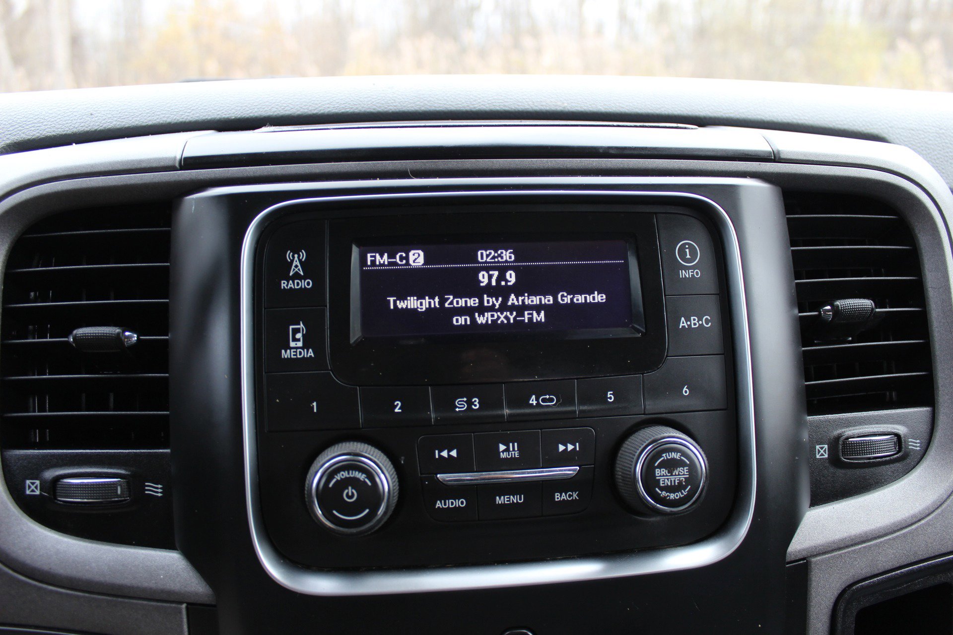 Used 2016 RAM 1500 ST w/ SXT Appearance Group AWD/4WD image 27