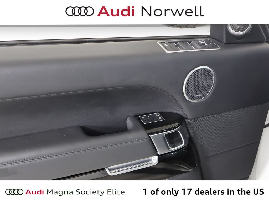 Used 2017 Land Rover Range Rover HSE AWD/4WD image 21