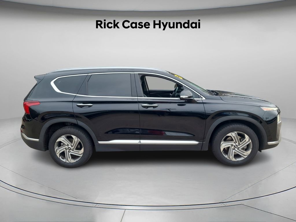 Used 2022 Hyundai Santa Fe SEL w/ Convenience + Premium Package image 4