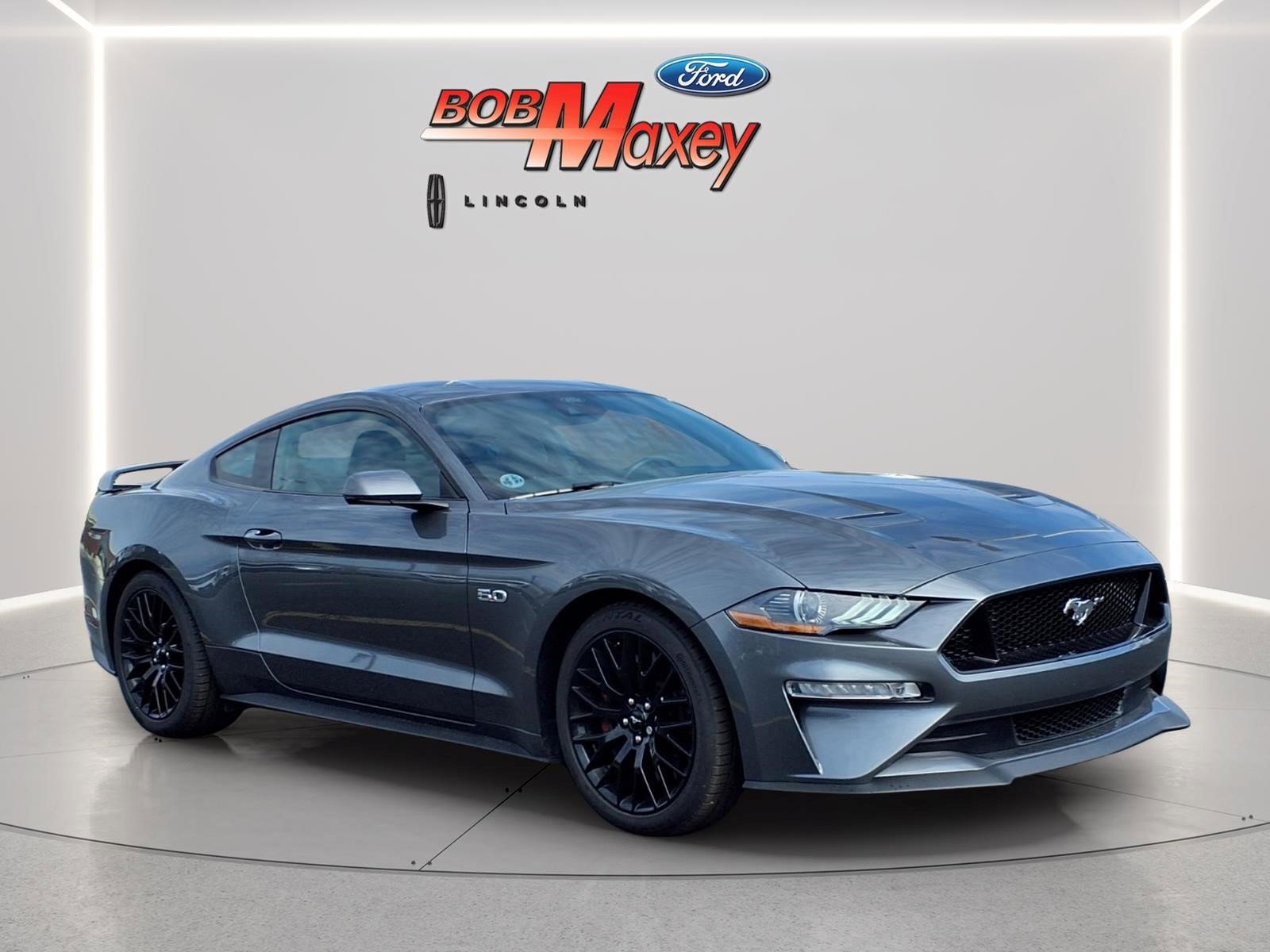 Used 2022 Ford Mustang GT Premium w/ GT Performance Package RWD image 3