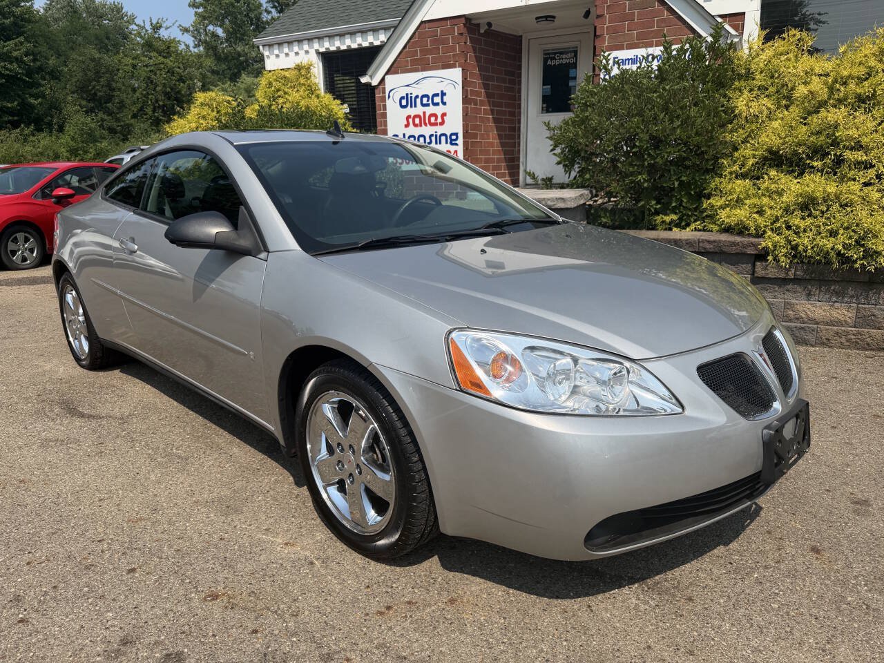 Used 2006 Pontiac G6 GT w/ Premium Value Package 2 FWD image 4