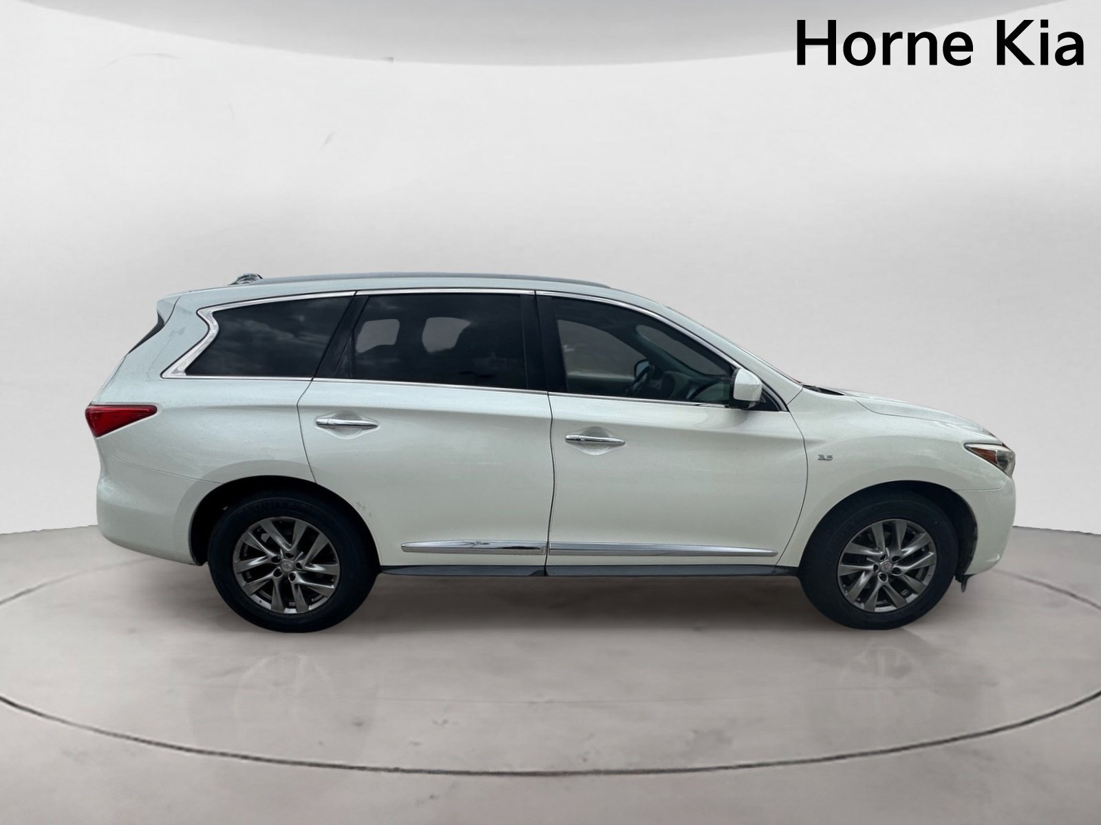 Used 2015 INFINITI QX60 FWD w/ Premium Plus Package image 3