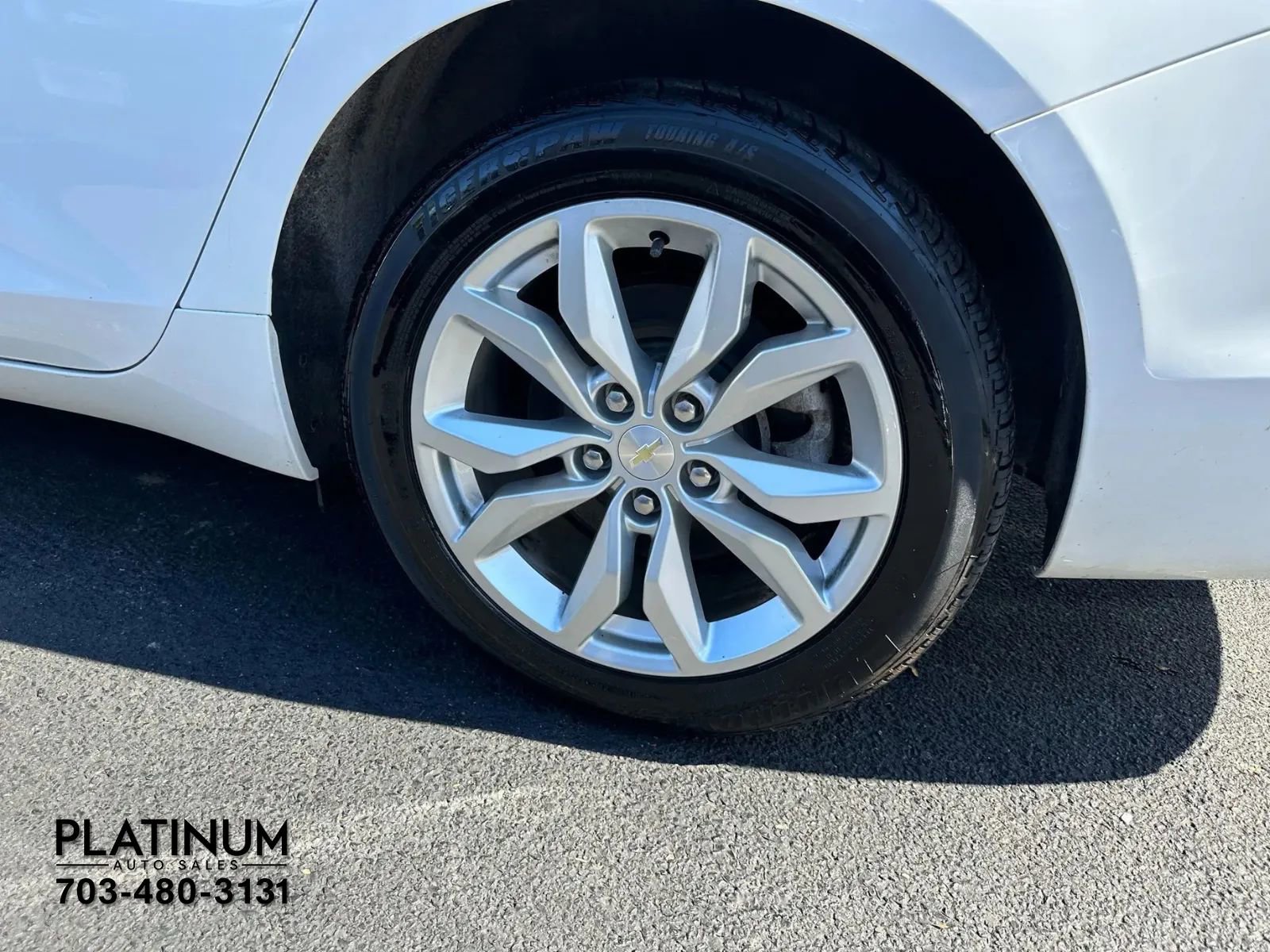Used 2019 Chevrolet Impala LT image 24
