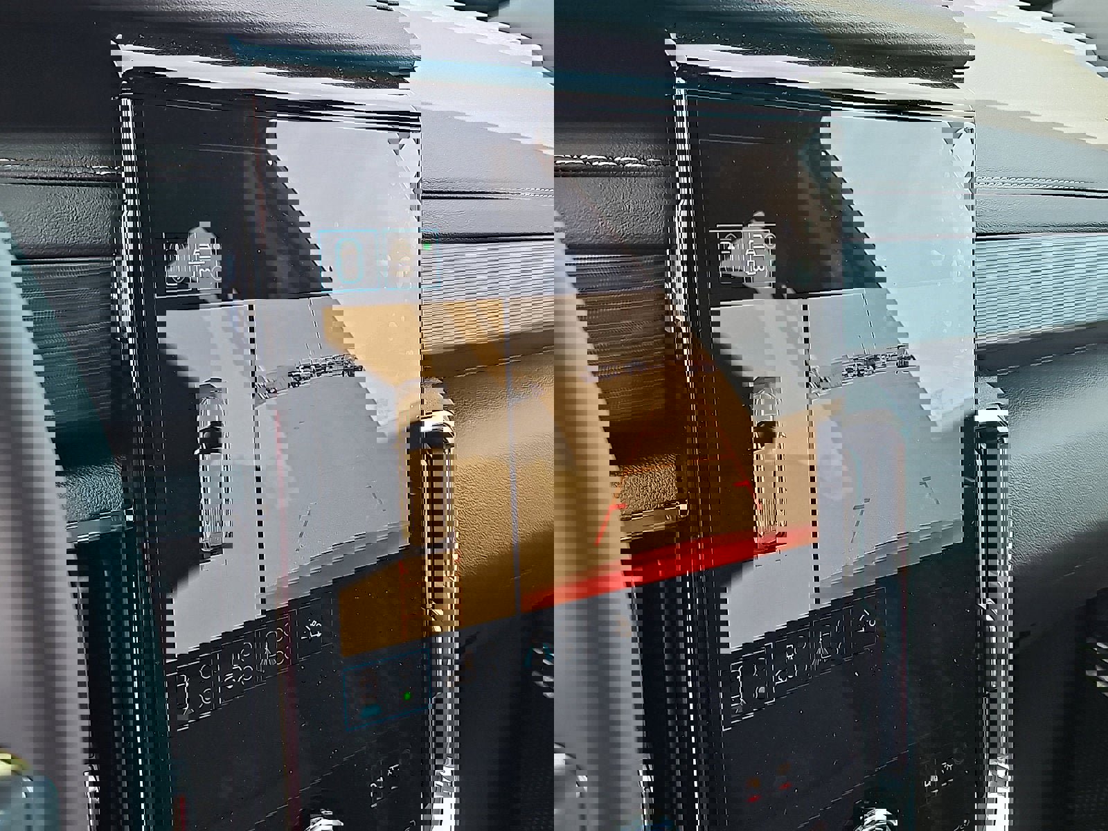 New 2026 GMC Acadia Elevation image 18