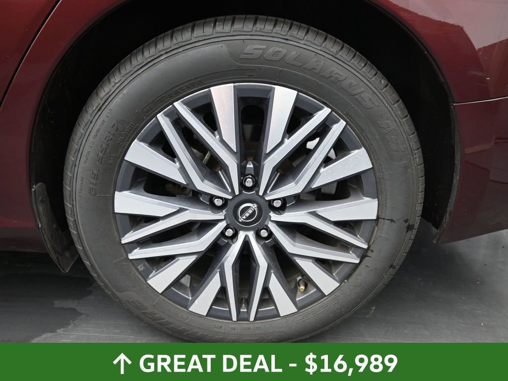 Used 2023 Nissan Altima 2.5 SV image 18