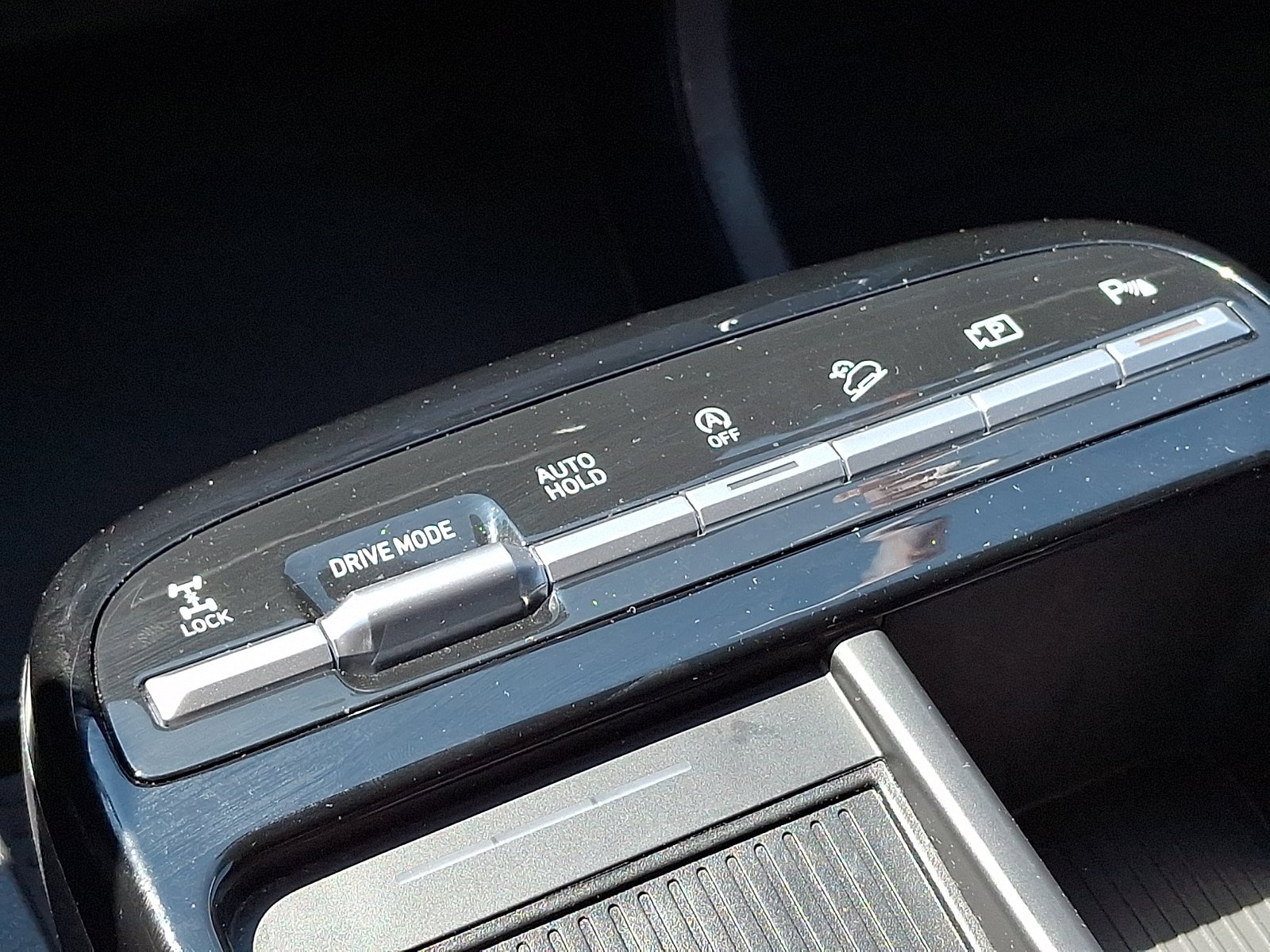Used 2025 Hyundai Tucson Limited AWD/4WD image 26