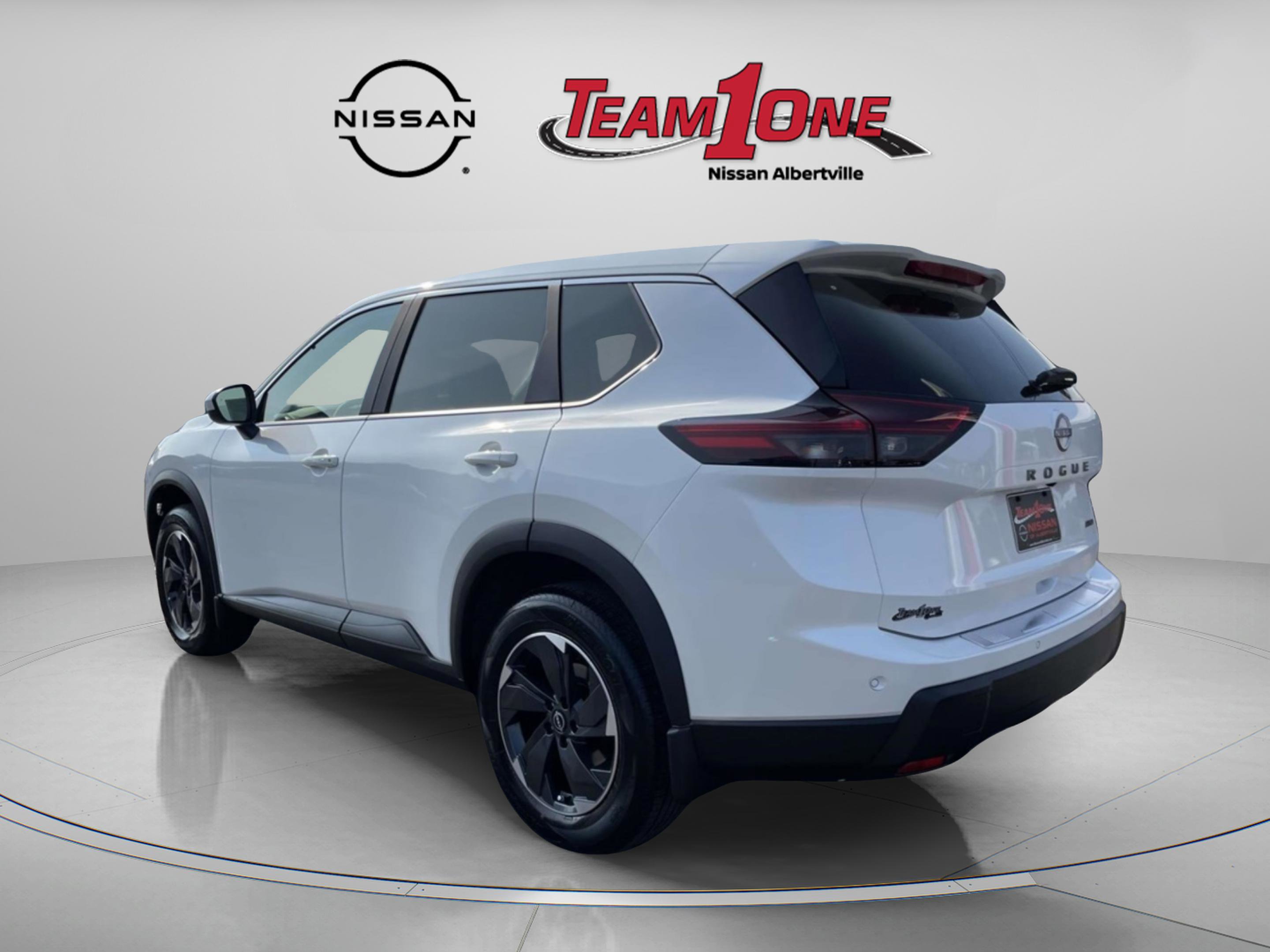 New 2026 Nissan Rogue SV image 6