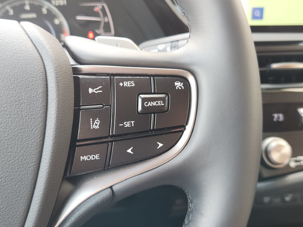 Used 2025 Lexus ES 350 w/ Premium Package FWD image 28