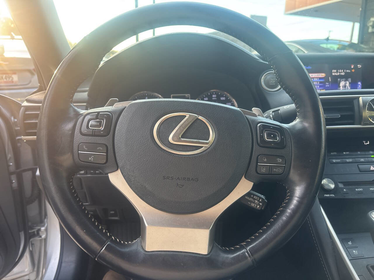 Used 2018 Lexus IS 300 w/ Premium Package image 10