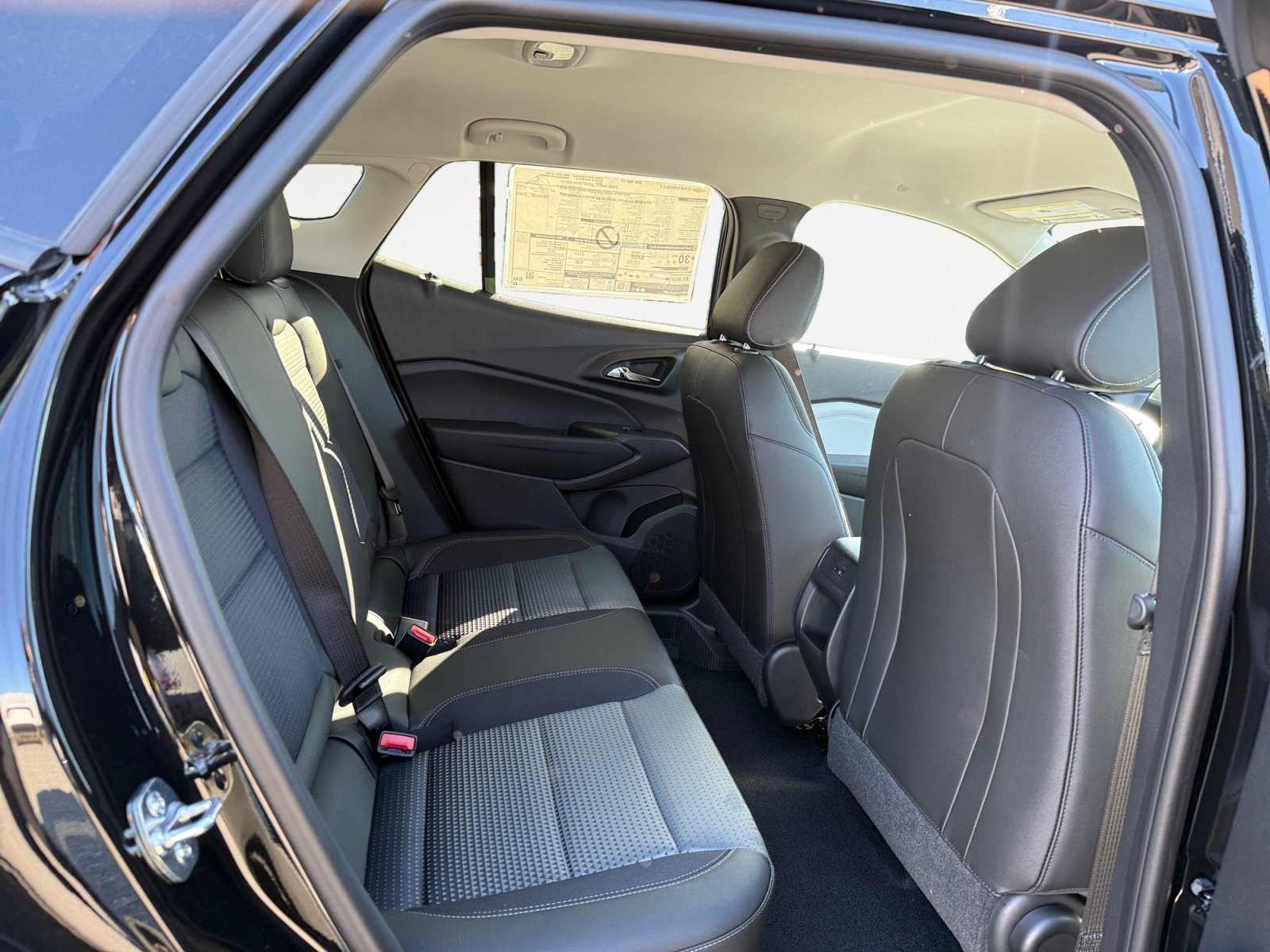New 2026 Chevrolet Trax LT w/ Driver Confidence Package FWD image 18