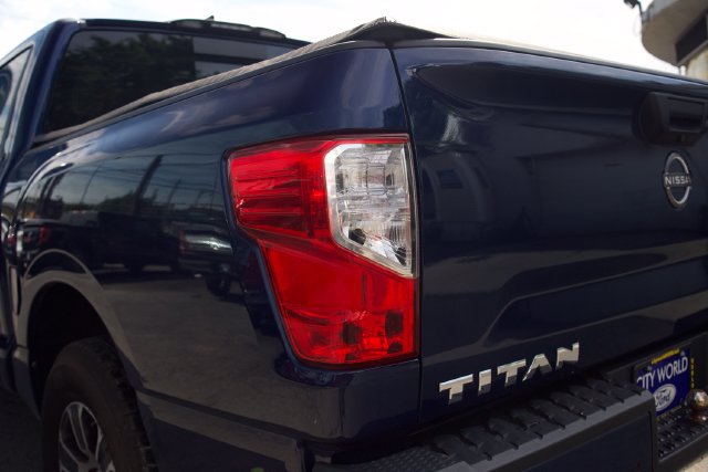 Used 2023 Nissan Titan SV AWD/4WD image 23