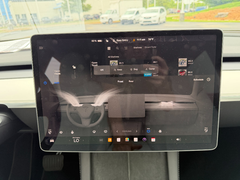 Used 2024 Tesla Model Y Long Range AWD/4WD image 30
