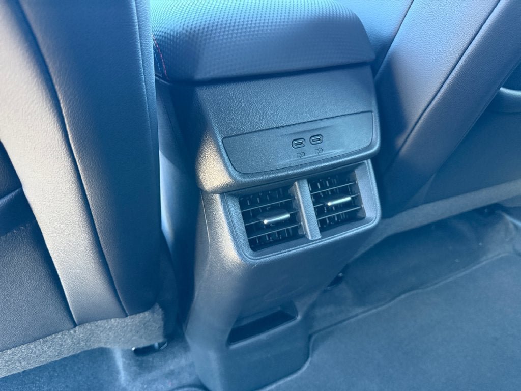 New 2026 Chevrolet Equinox RS w/ Safety and Technology Package AWD/4WD image 33