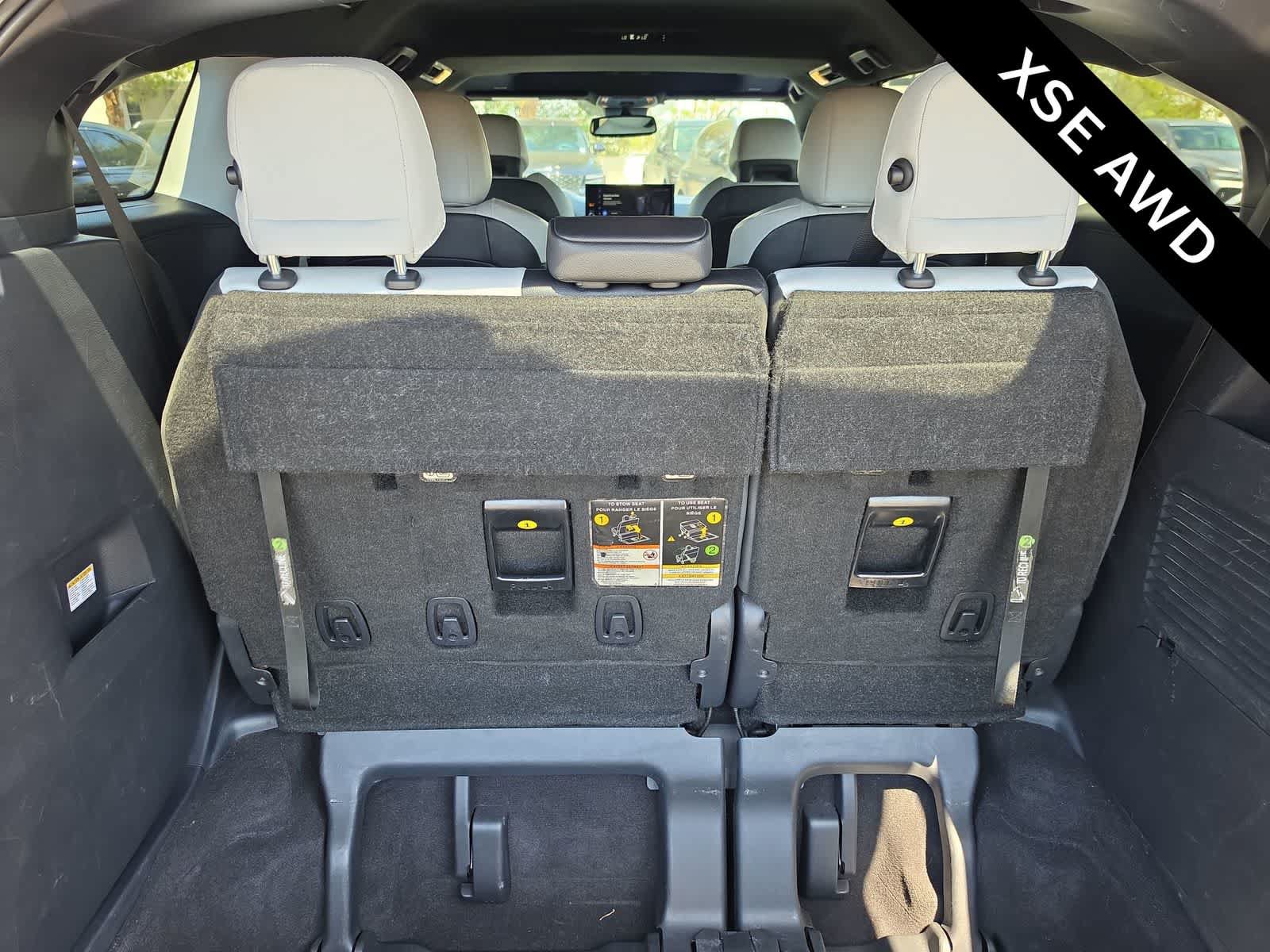 Used 2025 Toyota Sienna XSE AWD/4WD image 23