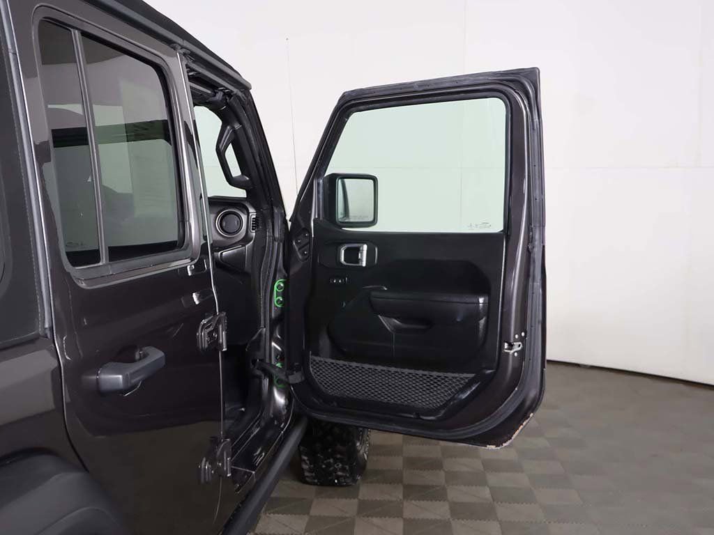 Used 2022 Jeep Wrangler Unlimited Sport image 16