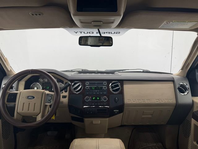 Used 2010 Ford F350 Lariat image 6