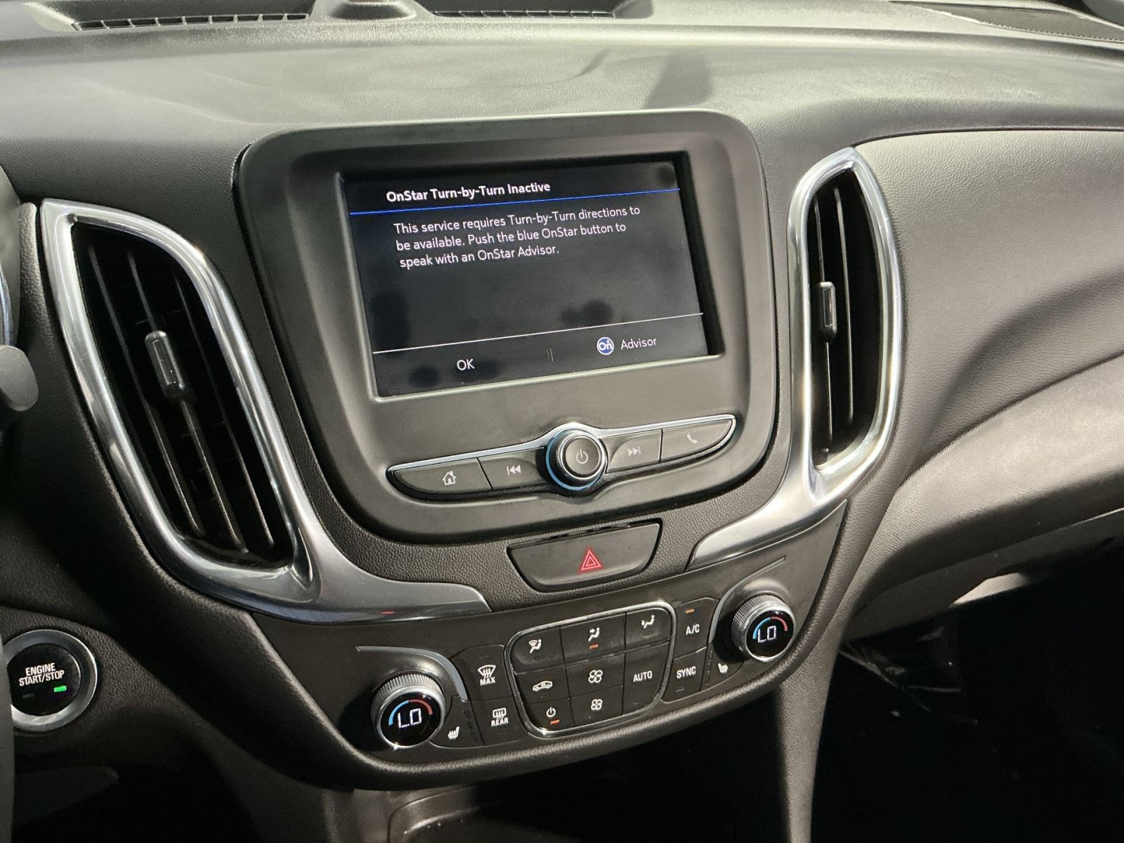 Used 2021 Chevrolet Equinox LT AWD/4WD image 21