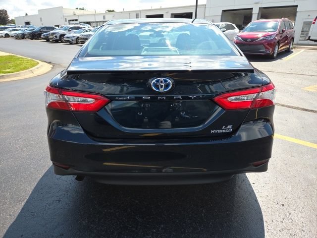 Used 2018 Toyota Camry LE FWD image 6