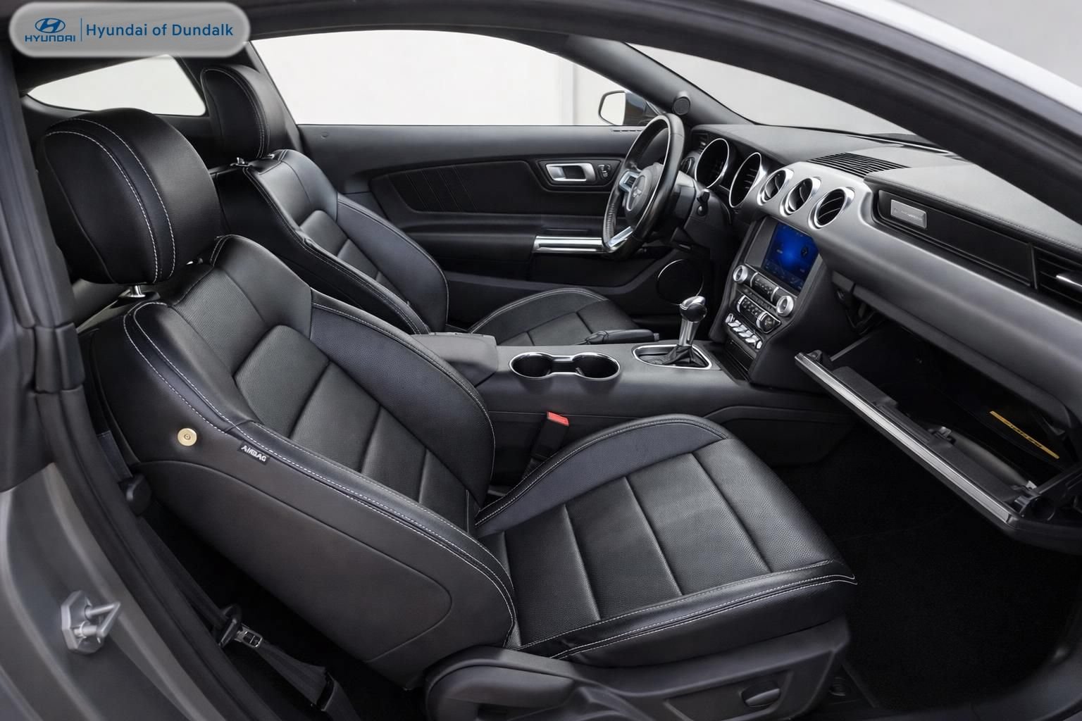 Used 2022 Ford Mustang Premium RWD image 12