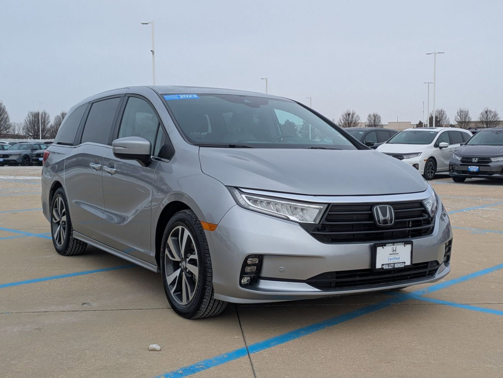 Certified 2023 Honda Odyssey Touring image 4