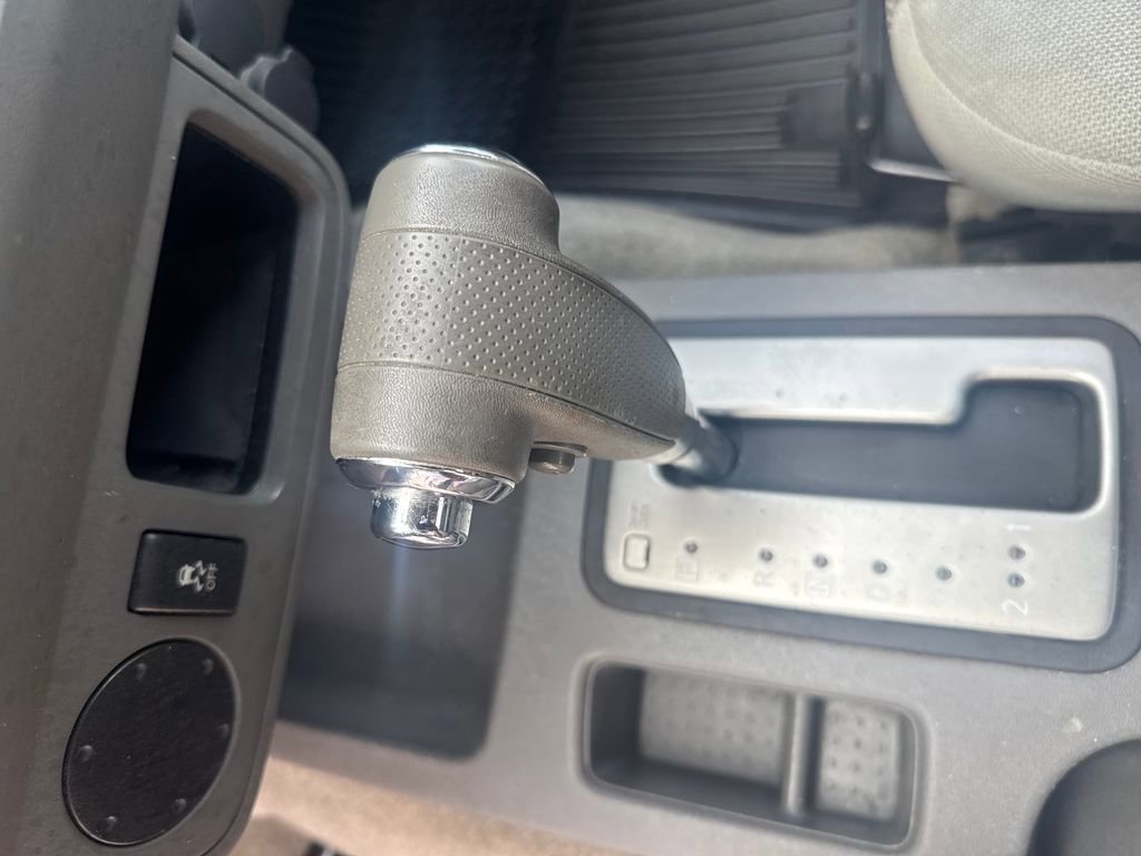 Used 2016 Nissan Frontier SV image 25