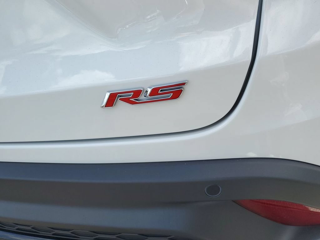 New 2026 Chevrolet Trax RS w/ Sunroof Package FWD image 32