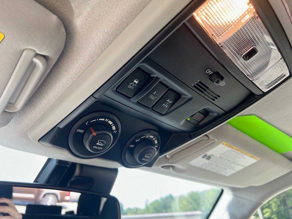 Used 2024 Toyota 4Runner TRD Off-Road image 16