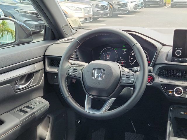 Used 2025 Honda CR-V Sport image 3