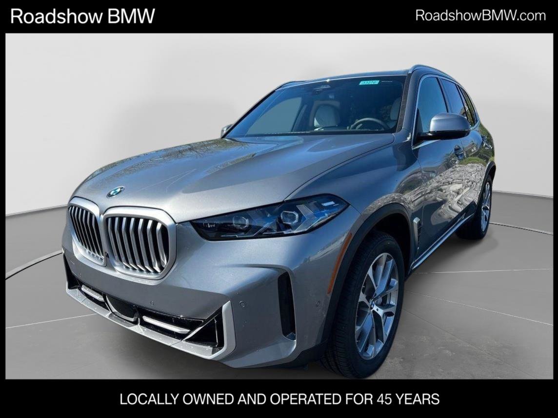 New 2026 BMW X5 xDrive40i w/ Executive Package AWD/4WD image 1
