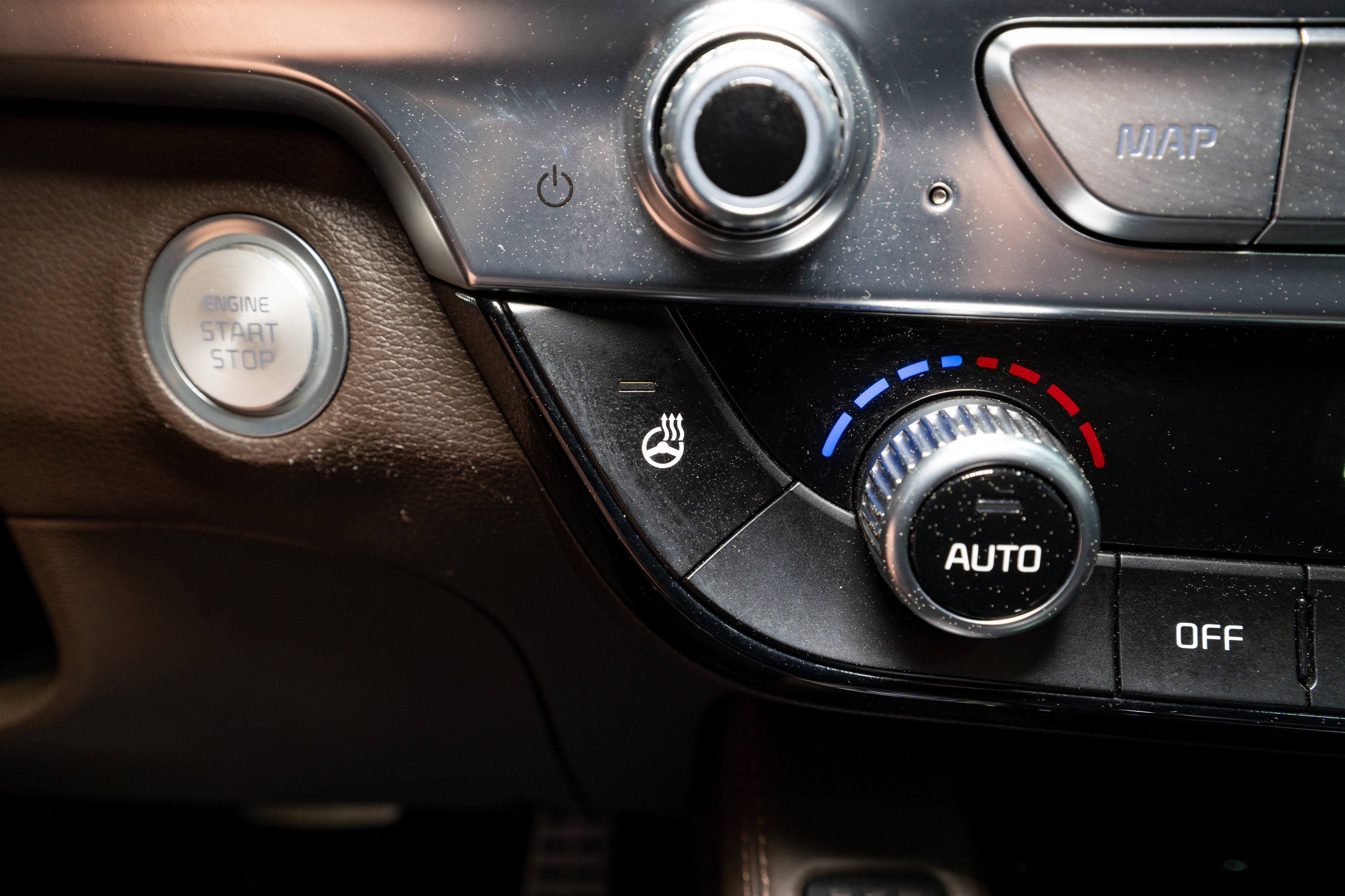 Used 2021 Kia Telluride SX image 24