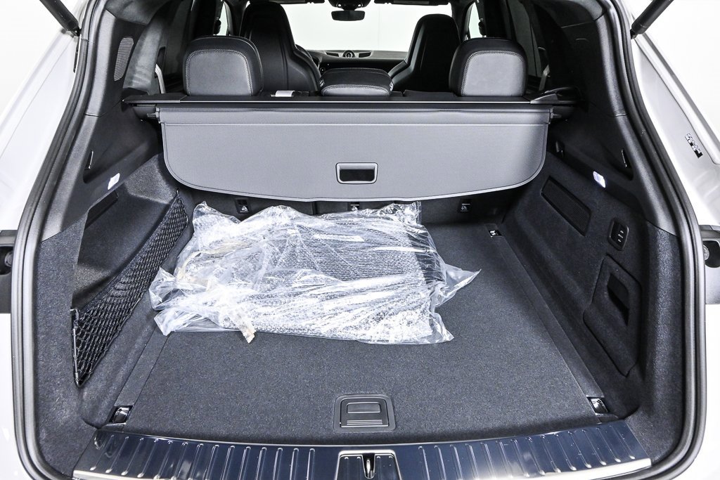 New 2026 Porsche Cayenne GTS image 40