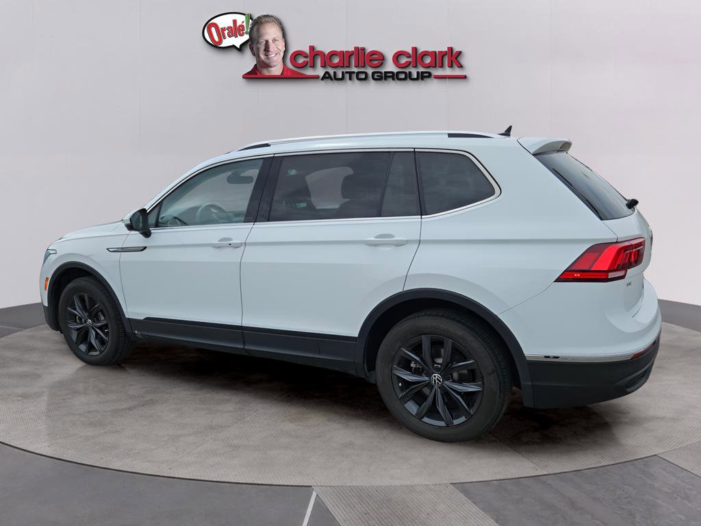 Used 2024 Volkswagen Tiguan SE image 4