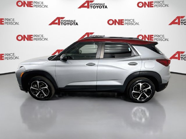 Used 2023 Chevrolet TrailBlazer RS w/ Sun and Liftgate Package FWD image 4
