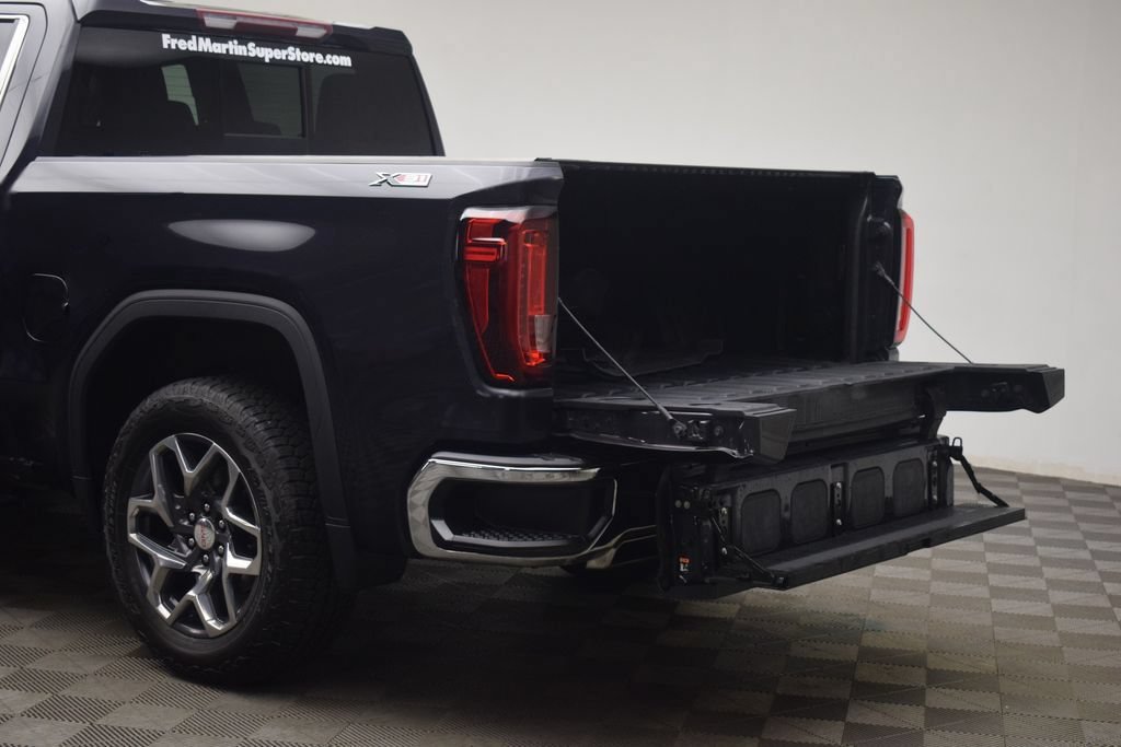 Used 2022 GMC Sierra 1500 SLT AWD/4WD image 33