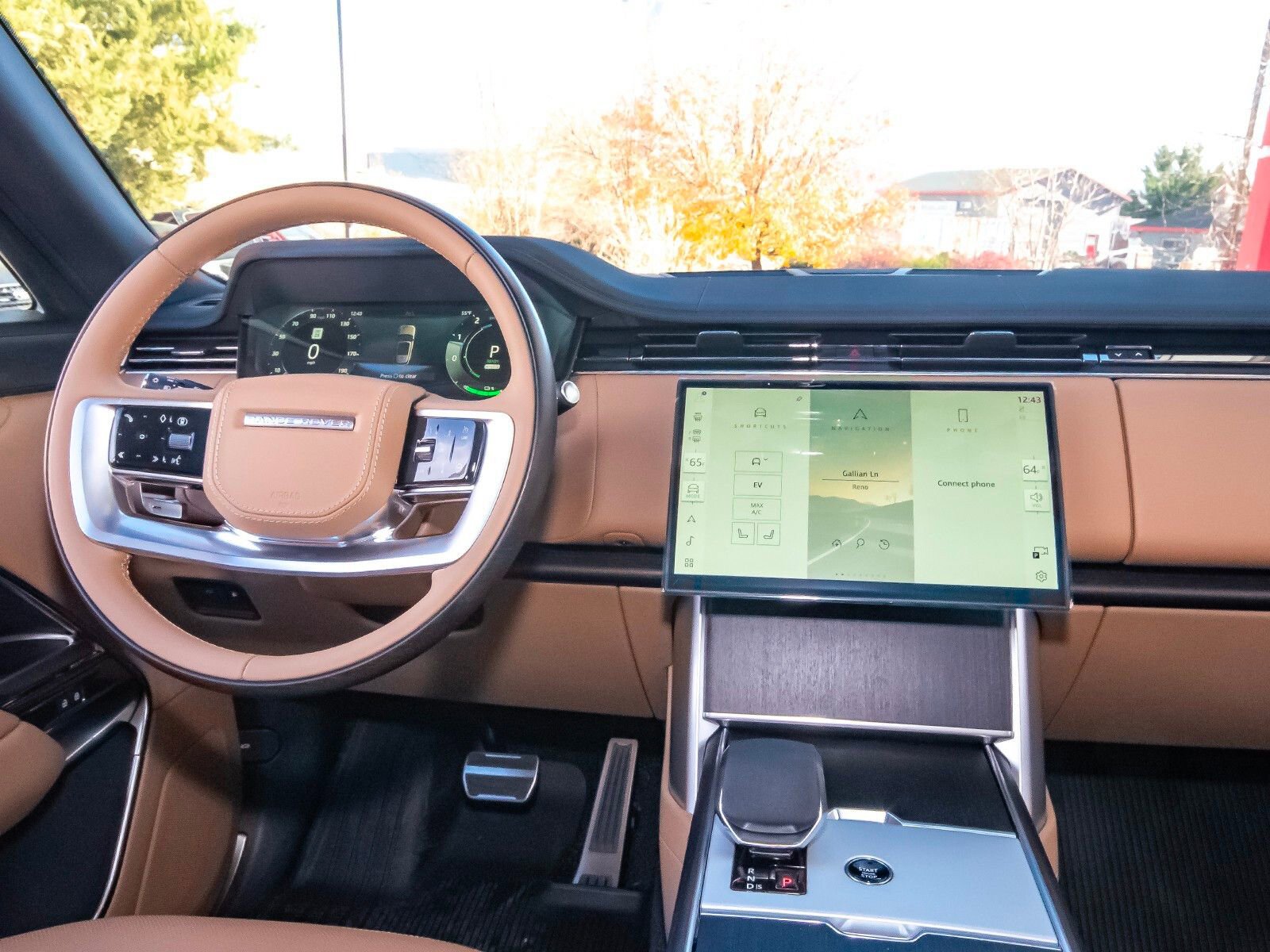 New 2025 Land Rover Range Rover SE image 37