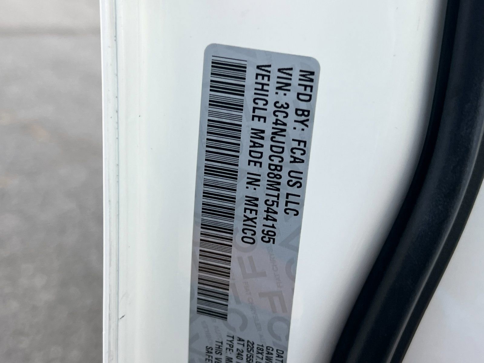 Used 2021 Jeep Compass Limited w/ Sun and Sound Group image 28