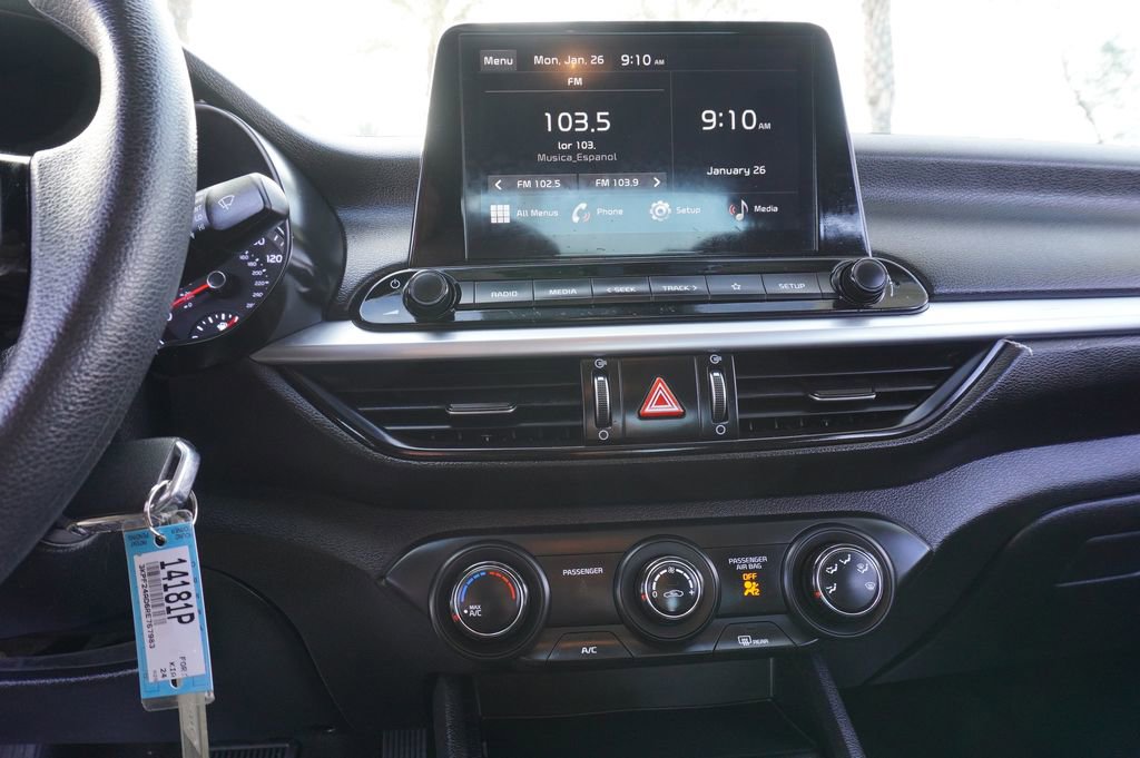 Used 2024 Kia Forte LXS image 19