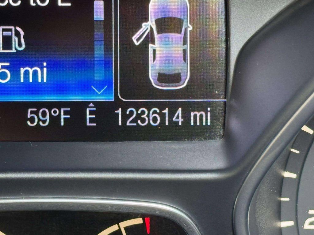 Used 2013 Ford Focus Titanium w/ Titanium Handling Pkg image 22