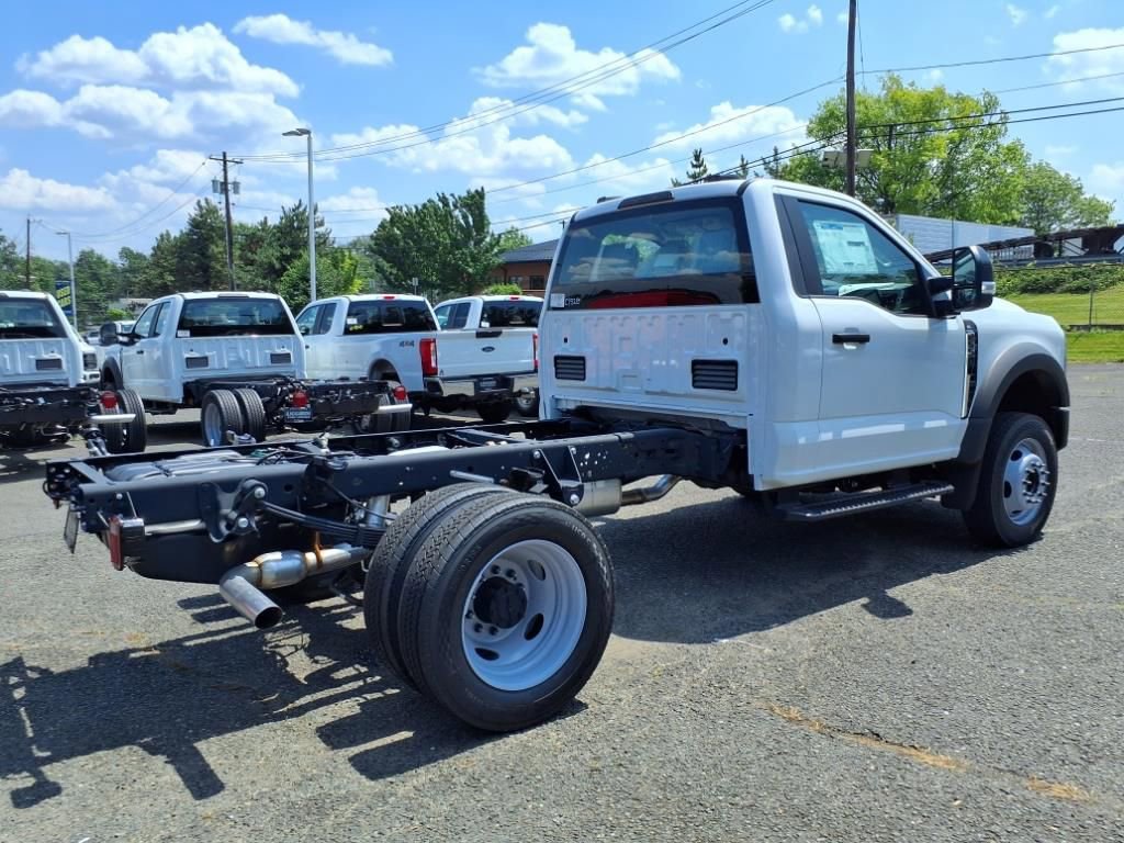 New 2025 Ford F550 4x4 Regular Cab Super Duty w/ XL Chrome Package image 6