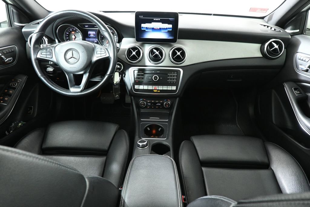 Used 2020 Mercedes-Benz GLA 250 4MATIC image 4