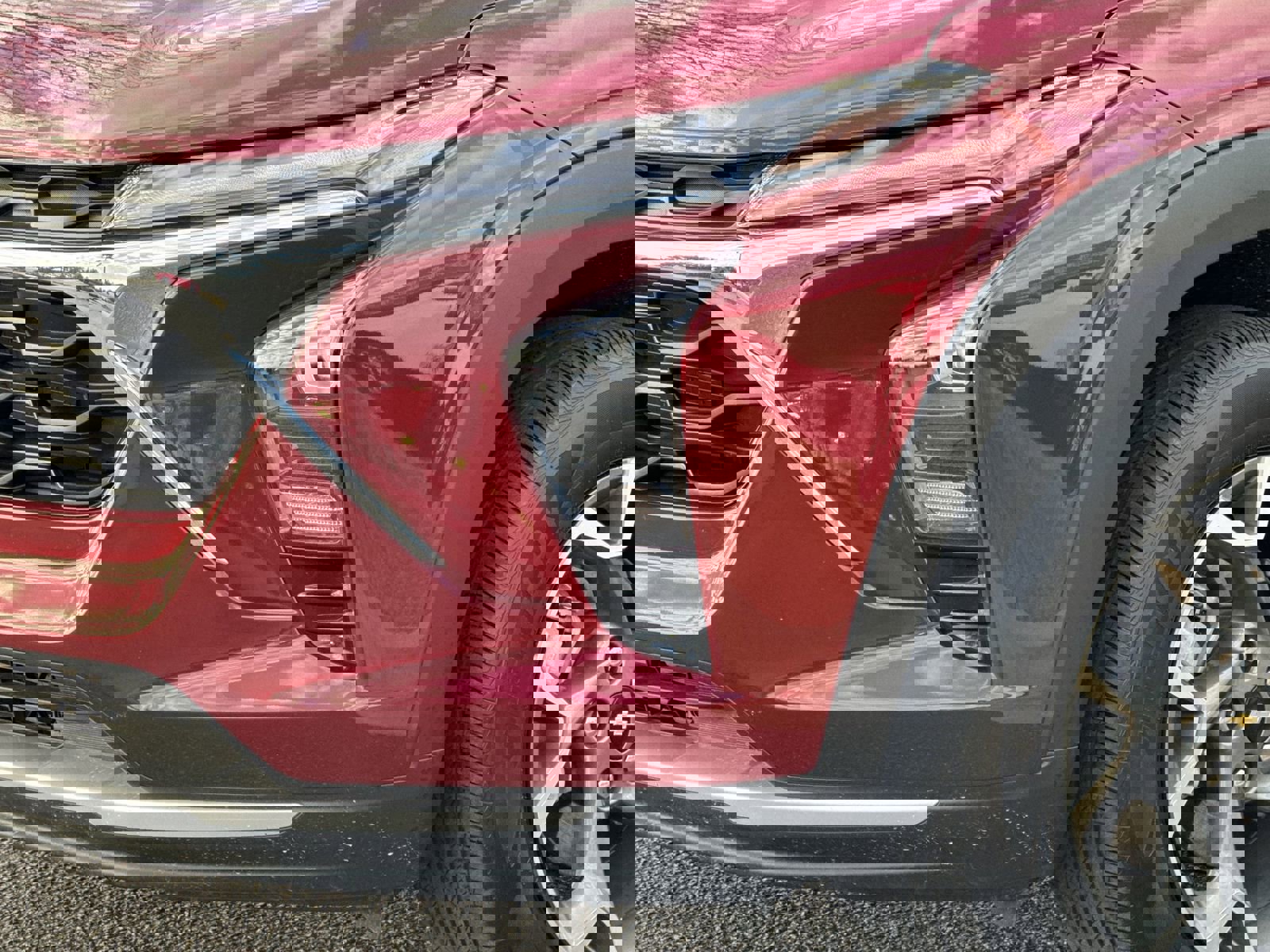 Used 2025 Chevrolet Trax LT w/ LT Convenience Package image 6