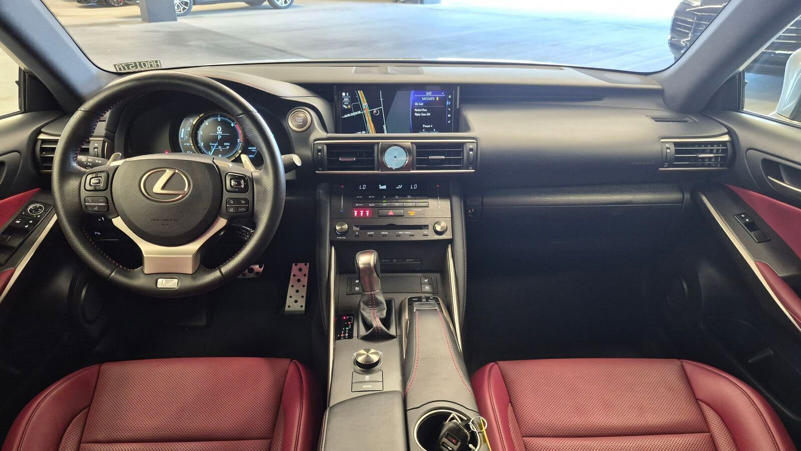 Used 2019 Lexus IS 300 F Sport w/ F Sport Package RWD image 13